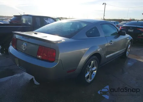 2008 Ford Mustang V6 Deluxe/V6 Premium из США, поврежденный, VIN 1ZVHT80N485142805